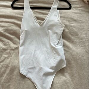 Abercrombie and Fitch white v neck bodysuit